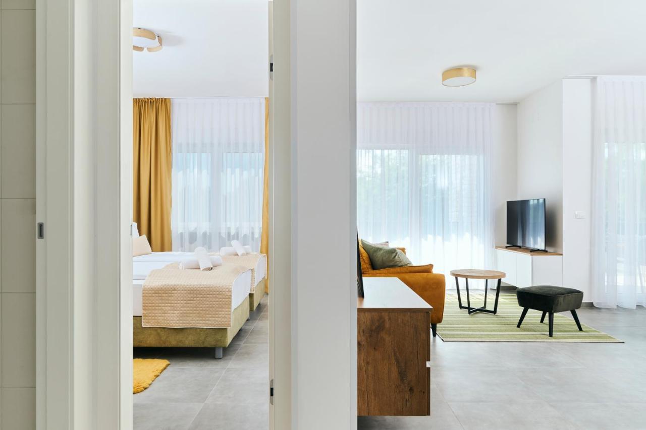 Apartments San Maris 2 Umag Extérieur photo
