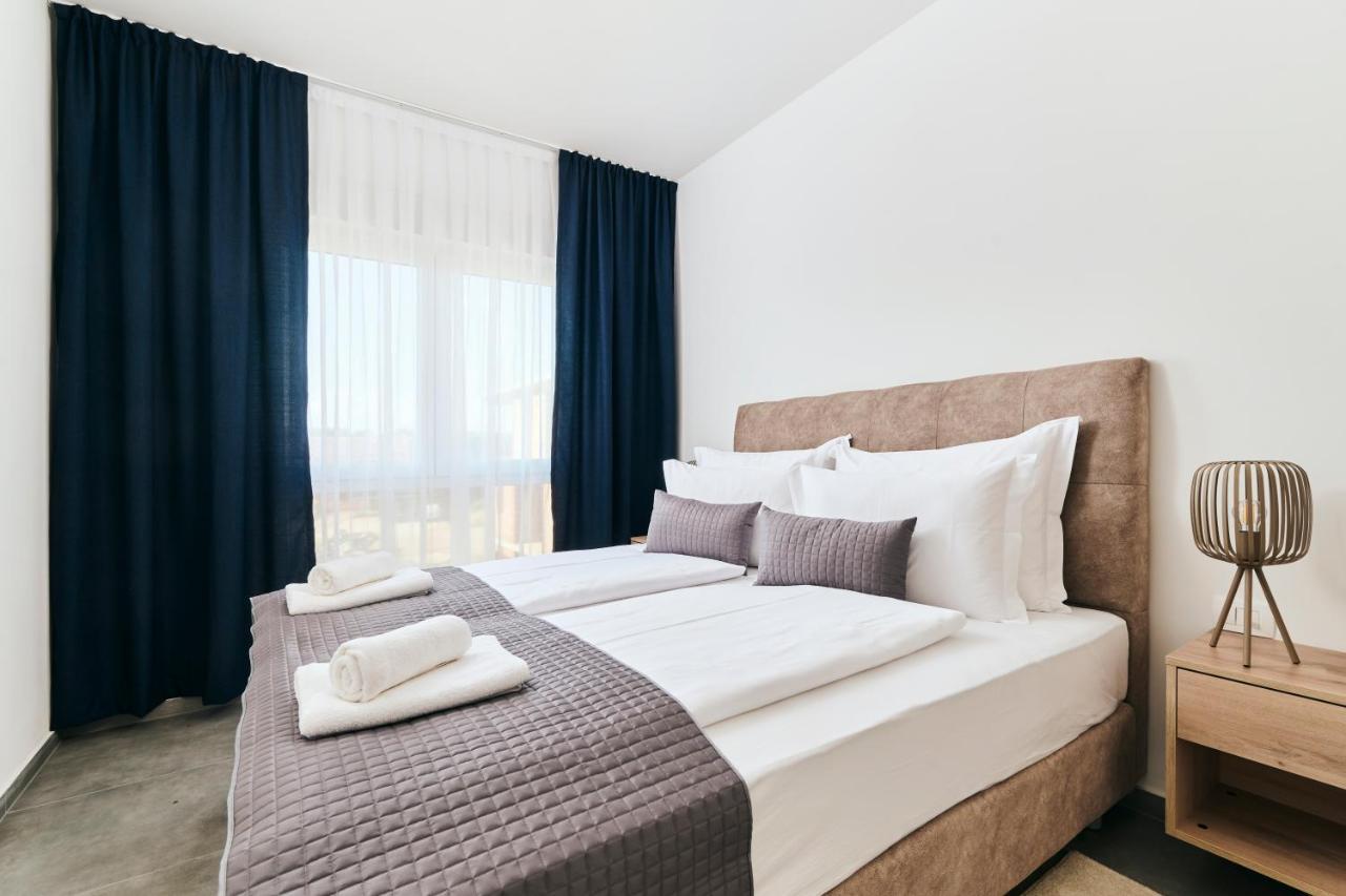 Apartments San Maris 2 Umag Extérieur photo
