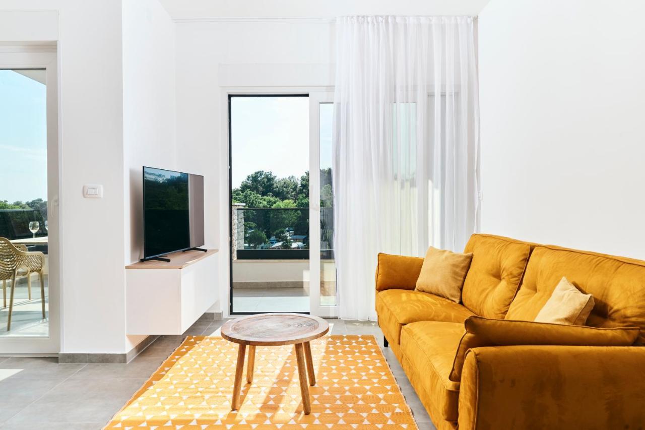 Apartments San Maris 2 Umag Extérieur photo